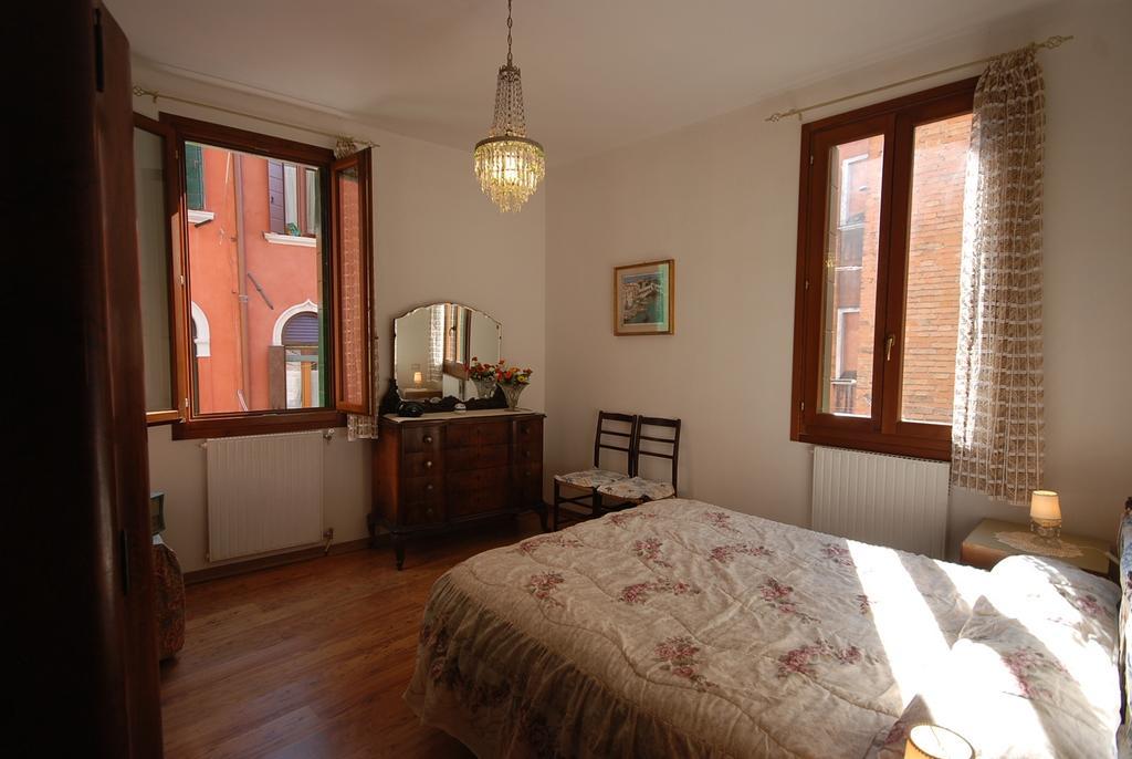 La Galea Venice Apt Room photo